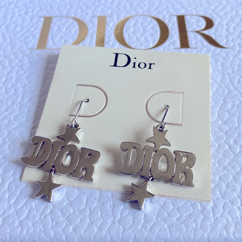 Y2K Dior Star Dangle Earrings - Picture 5 of 5